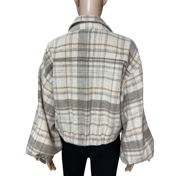 Ashley By 26 International Outwear Wool Blend Cream Cropped Flannel Jacket Size - Picture 3 of 4